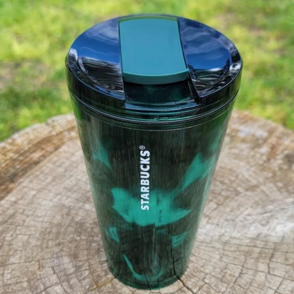 NWT Starbucks Saint Patrick’s 2023 Emerald Green/Black Marble Swirl 16 Oz Grande